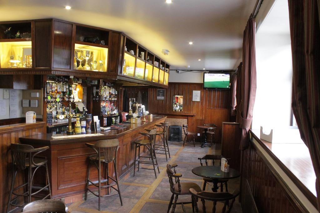 The Black Bull Inn Inverurie Kültér fotó